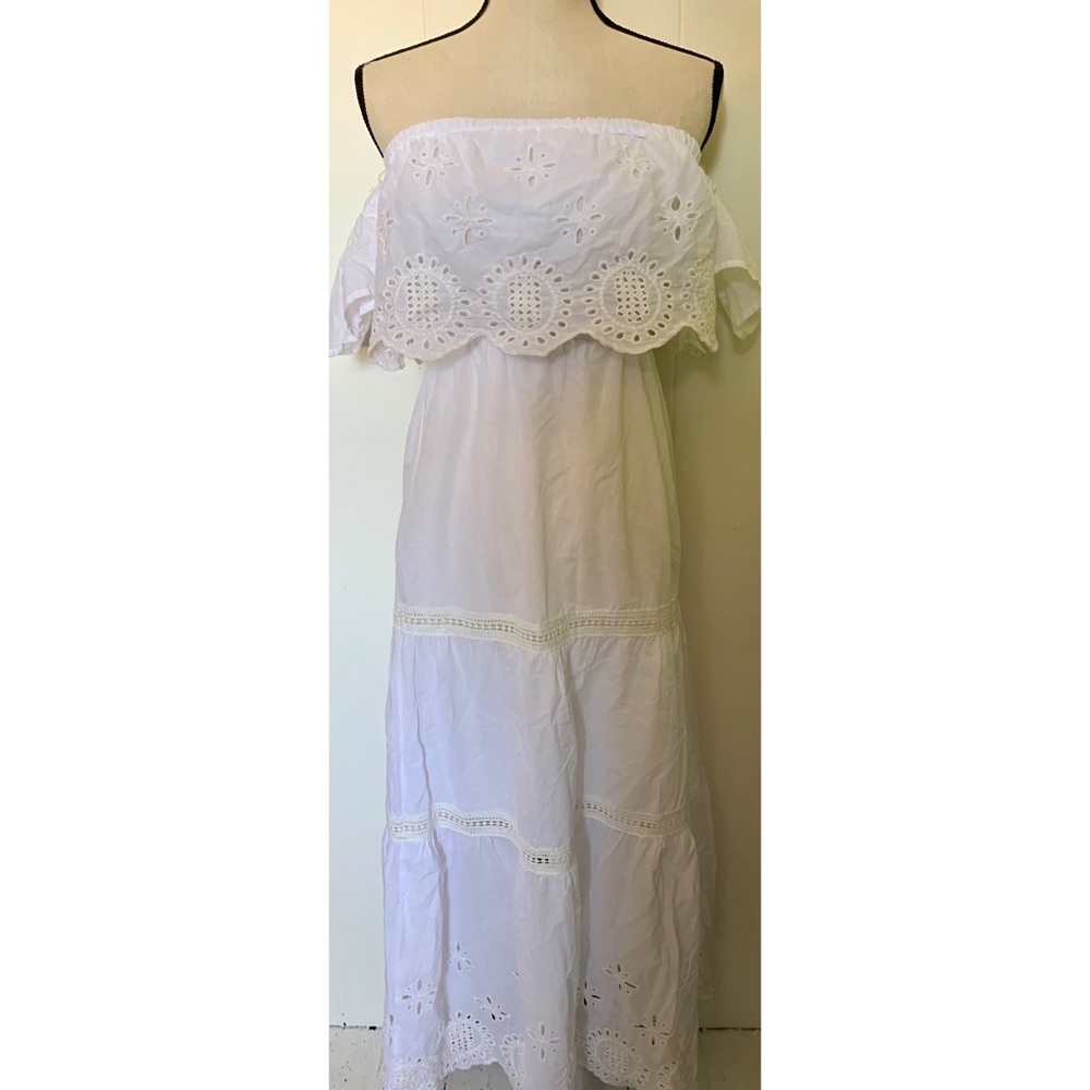 White maxi dress